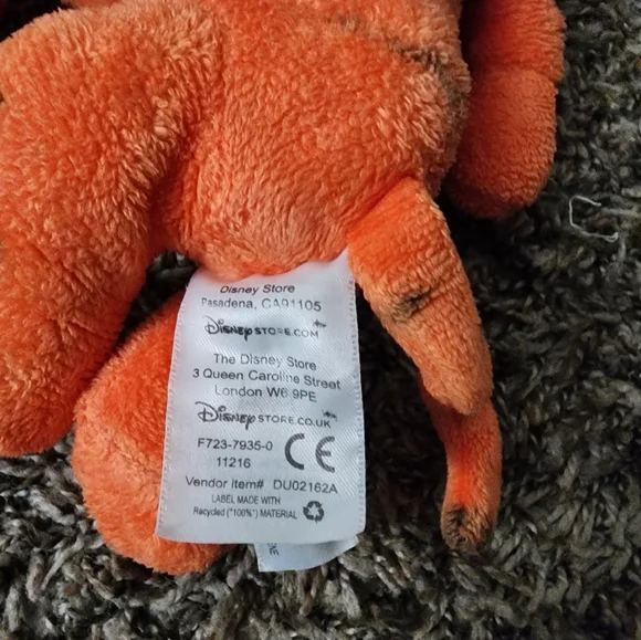 Disney Store Tigger Plushie Bundle - Picture 4 of 4